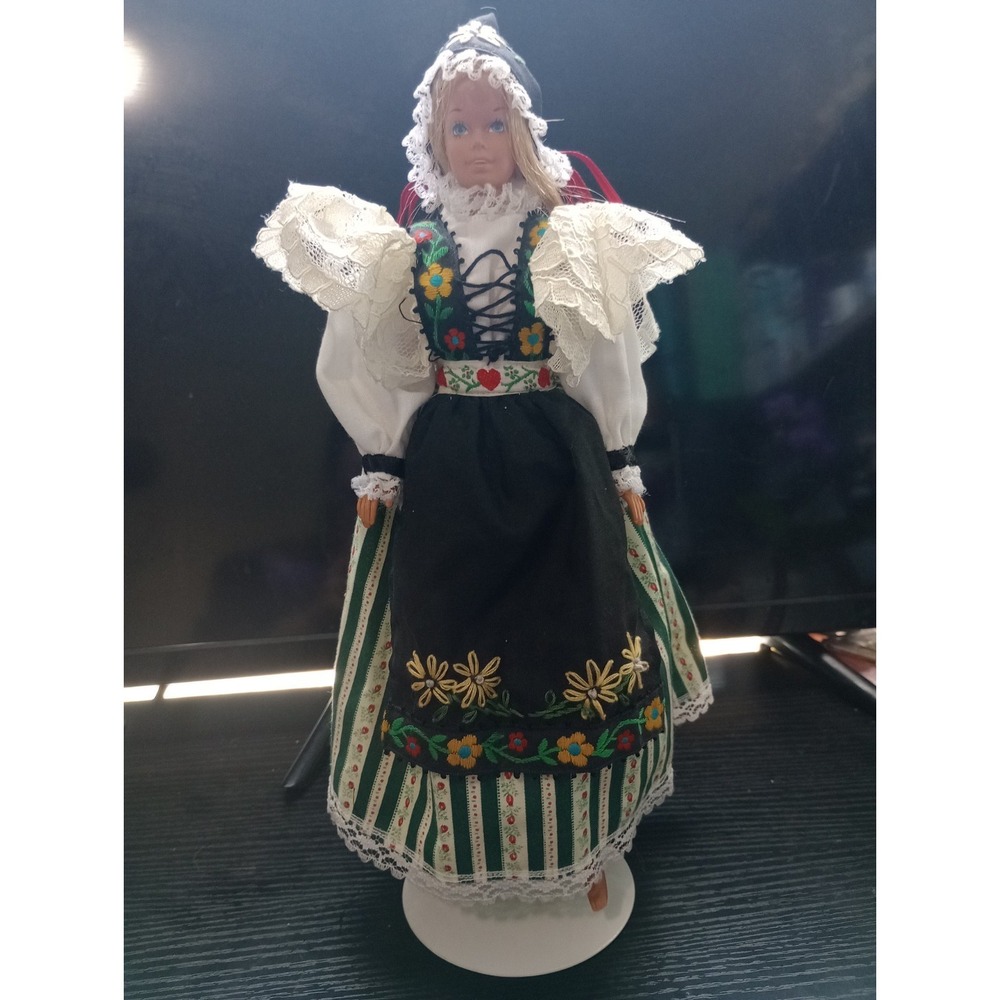 Vintage 1971 Mattel Malibu Barbie Doll in Polish Folk Costume Handmade Ethnic...